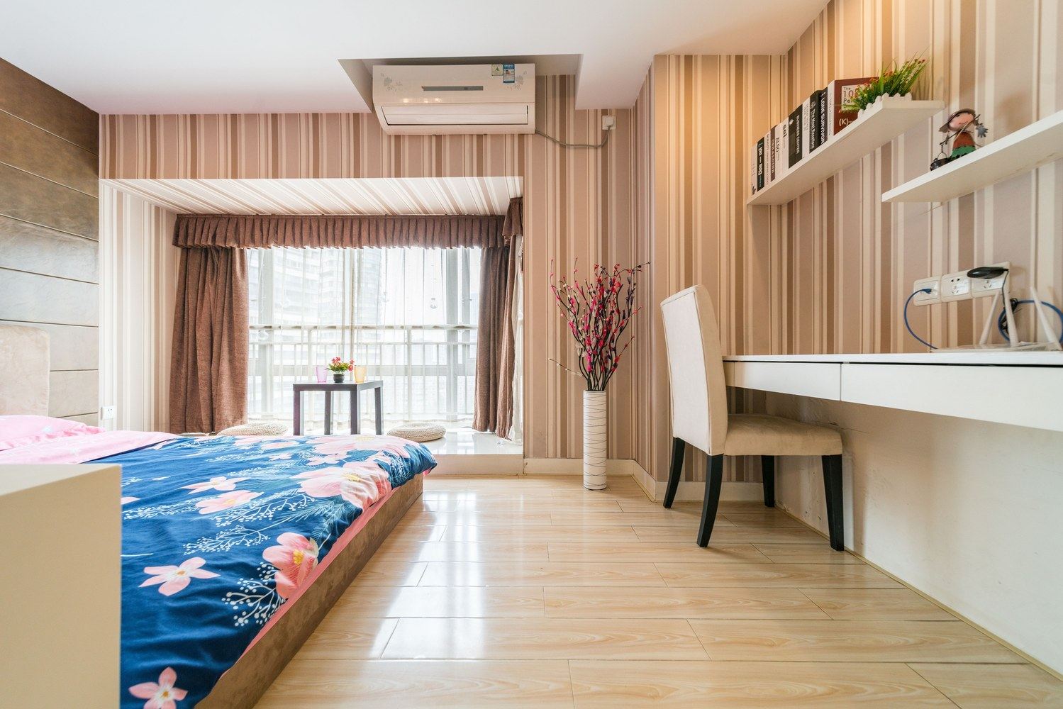 精致浪漫小屋