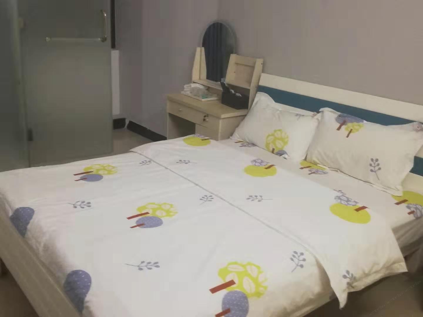 雅致大床房