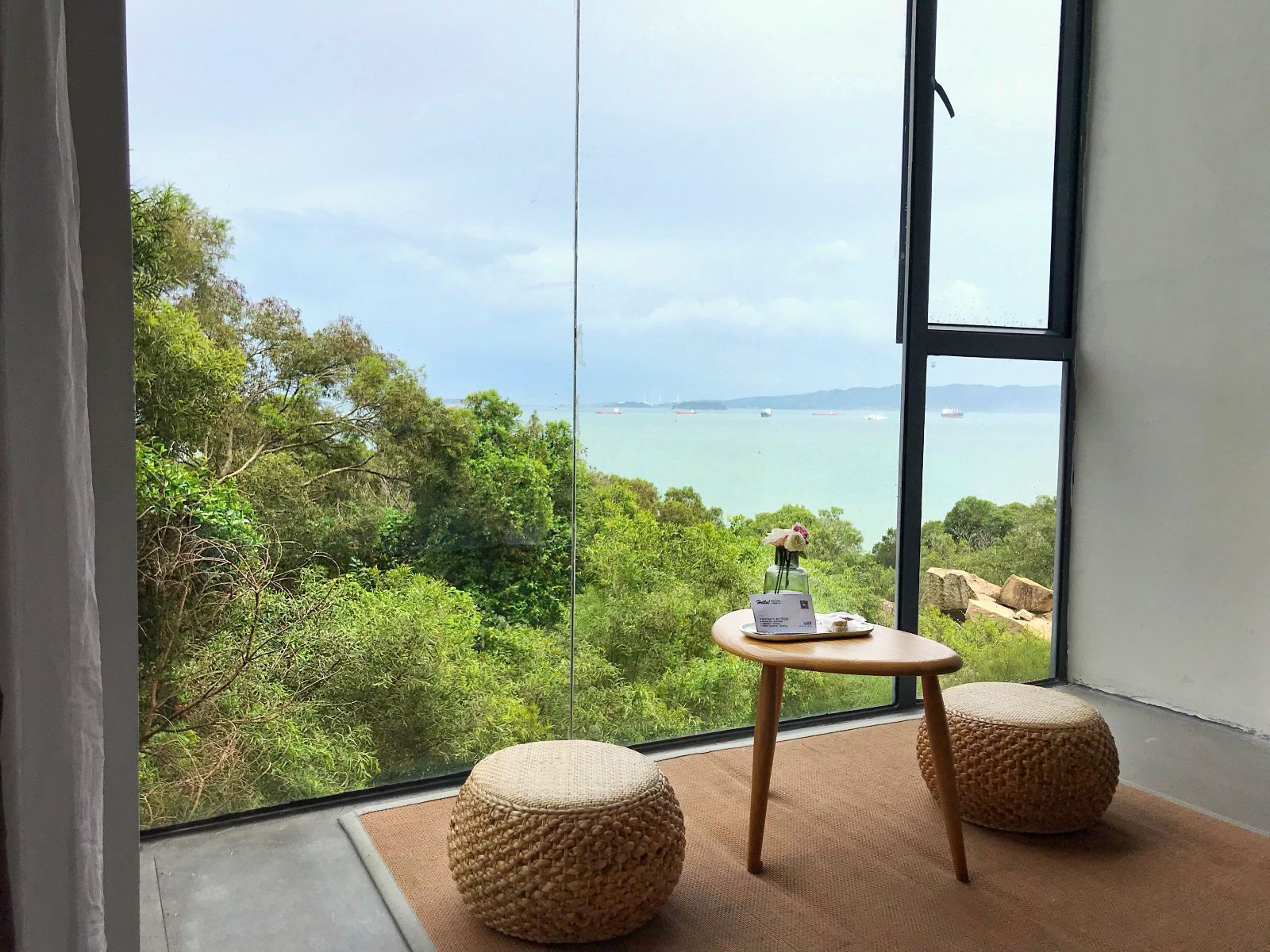 迷你海景大床房