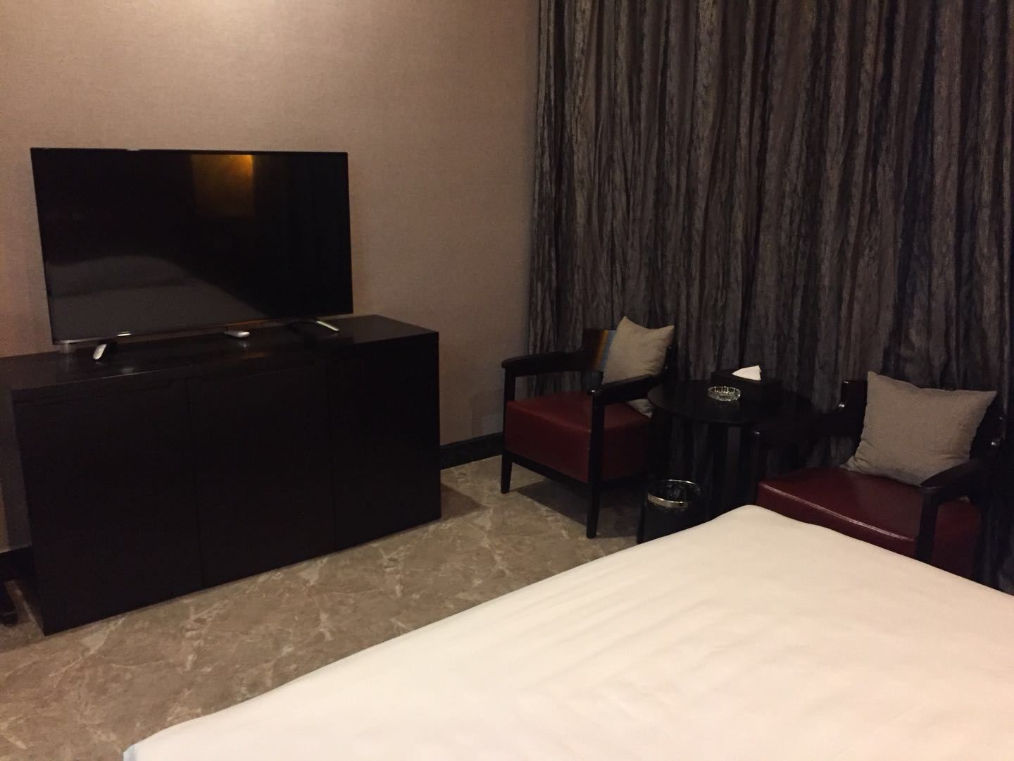 豪华大床房