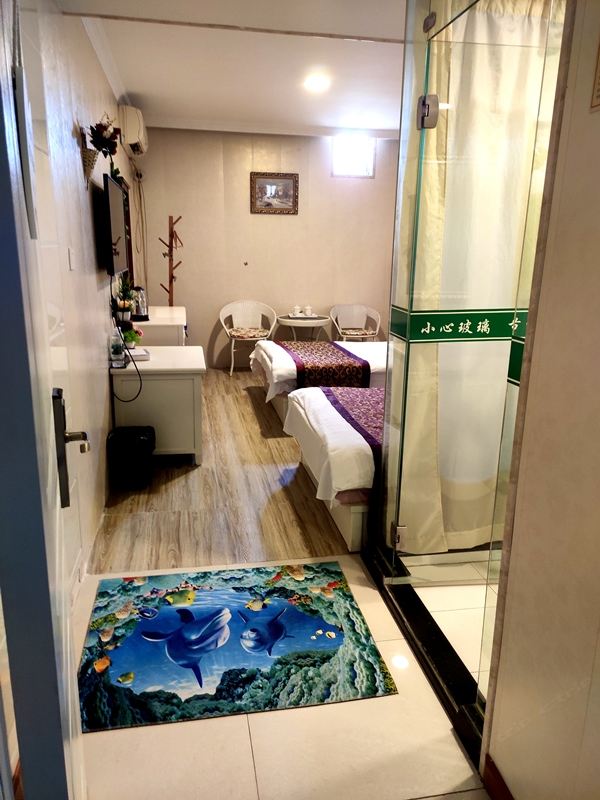 商务三人房