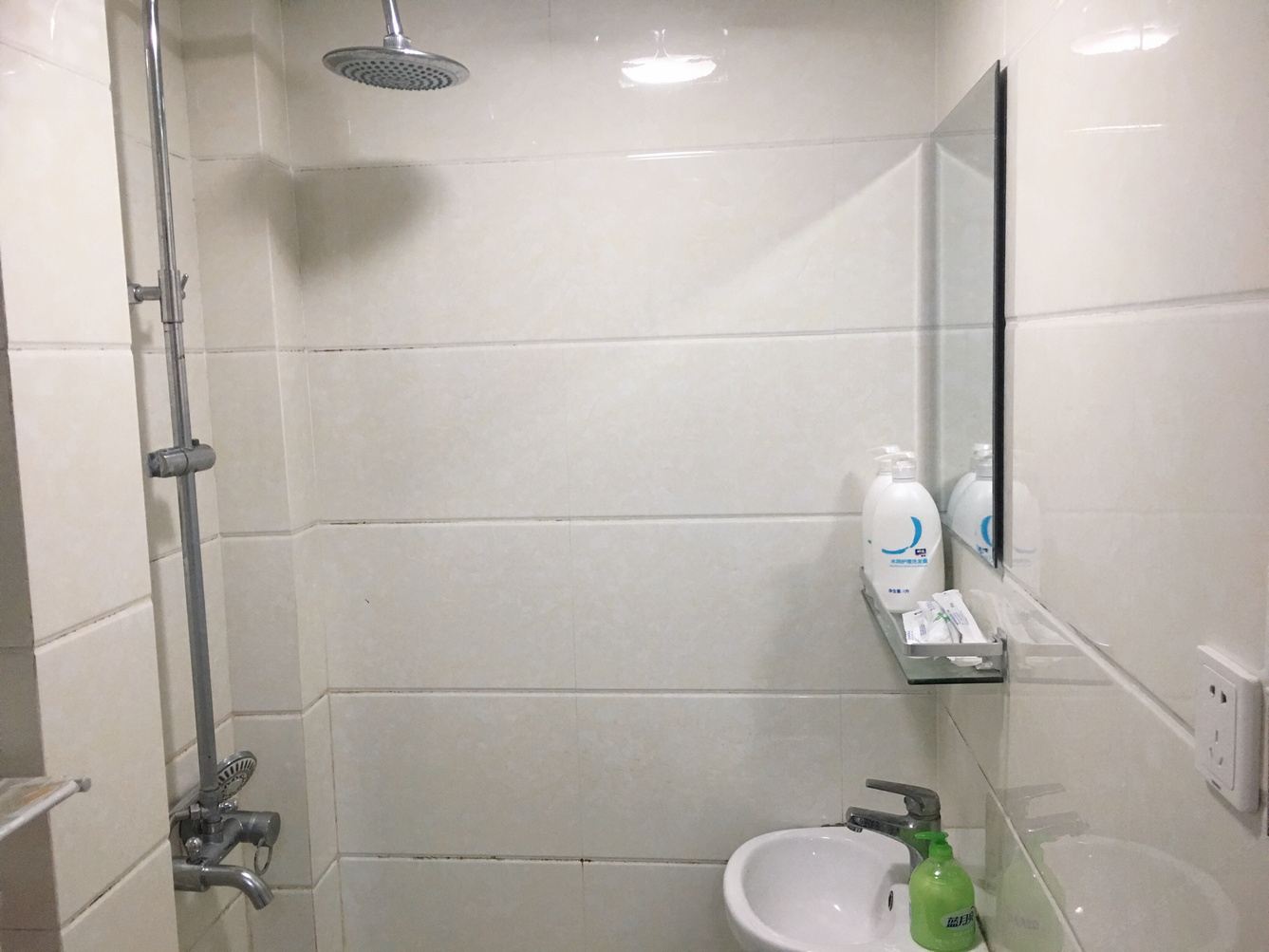 温馨一室大床房