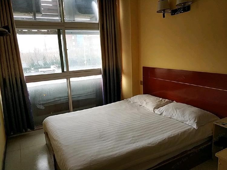 标准大床房