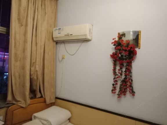 单人普间(公共卫浴)