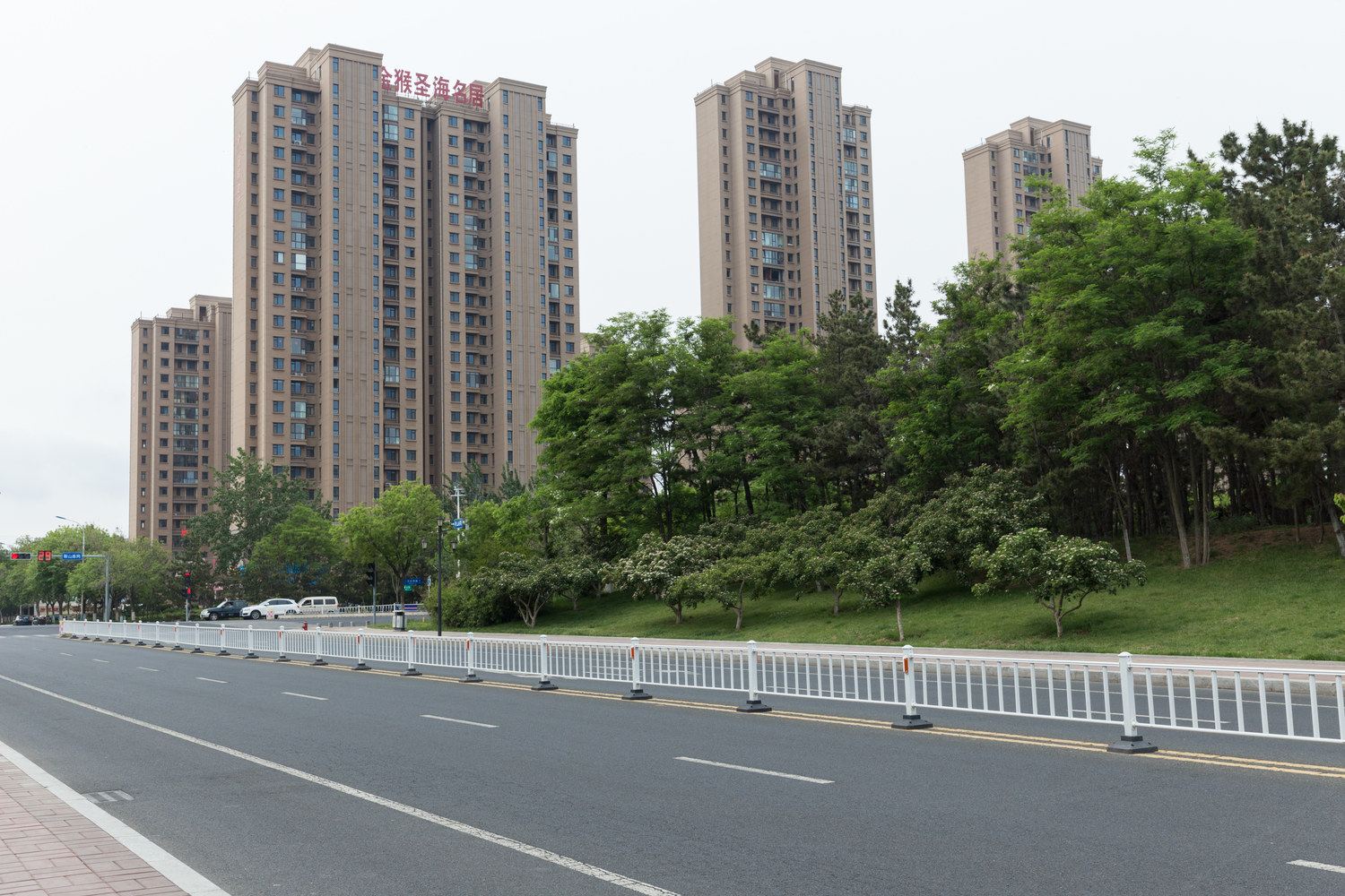 威海逸海清风假日旅馆(林海公园分店)