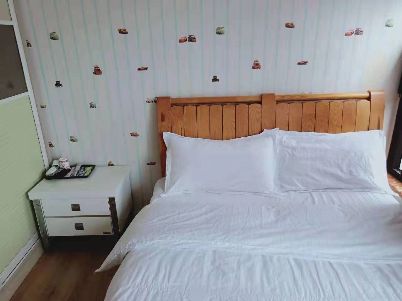 经济单间(公共卫浴)