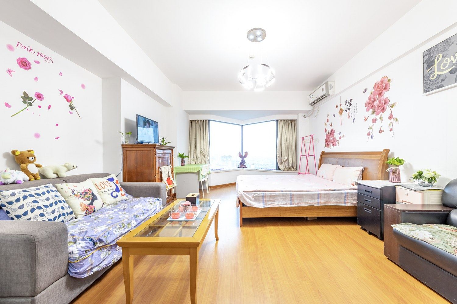 一室大床房