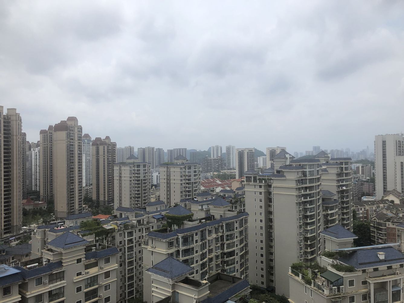 柳州德明精品民宿2(11号店)