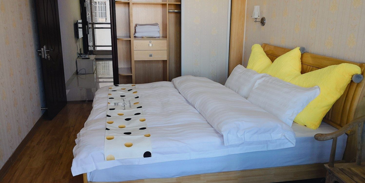 舒适二室大床房