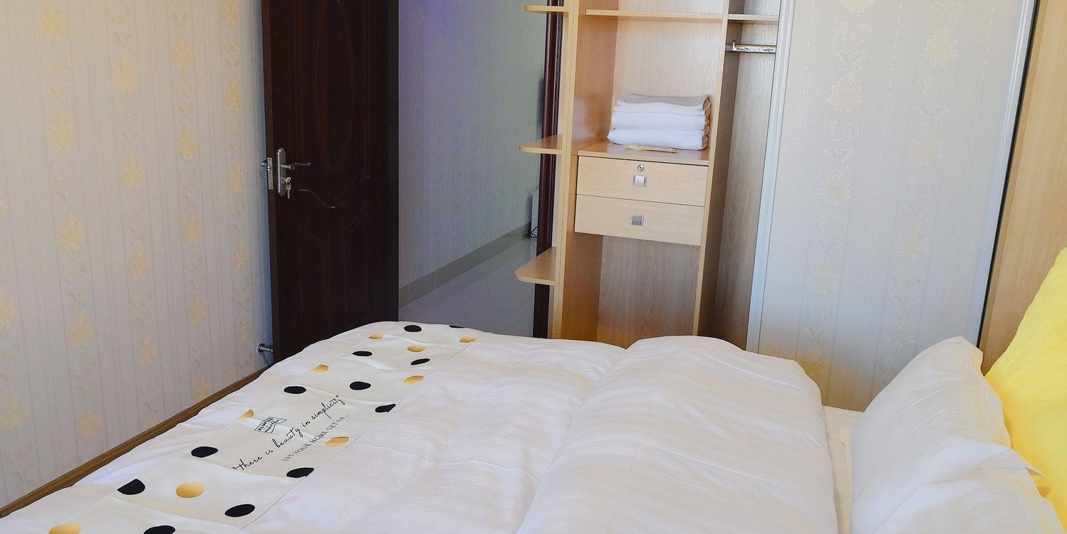 舒适二室大床房