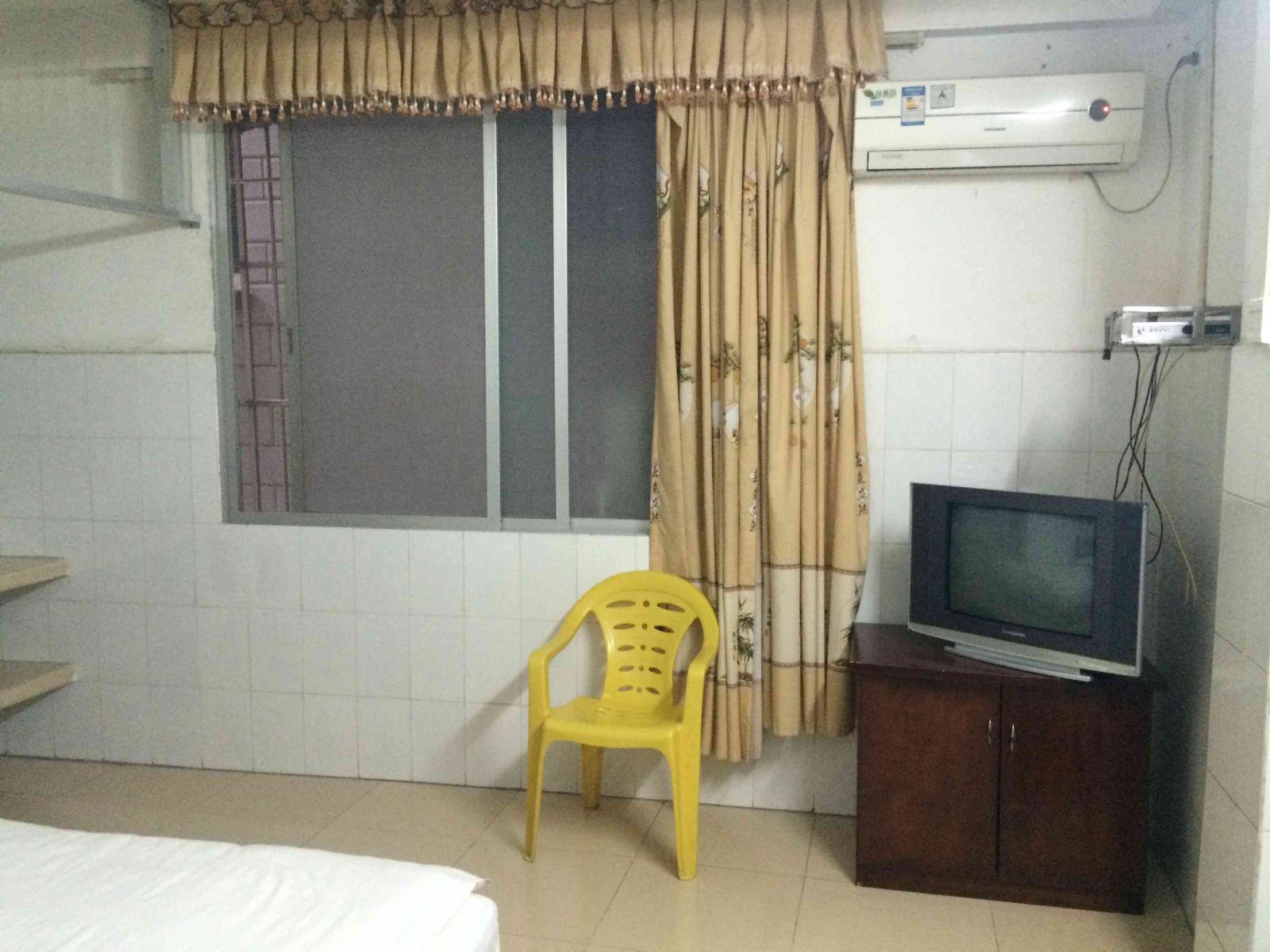 标准大床房