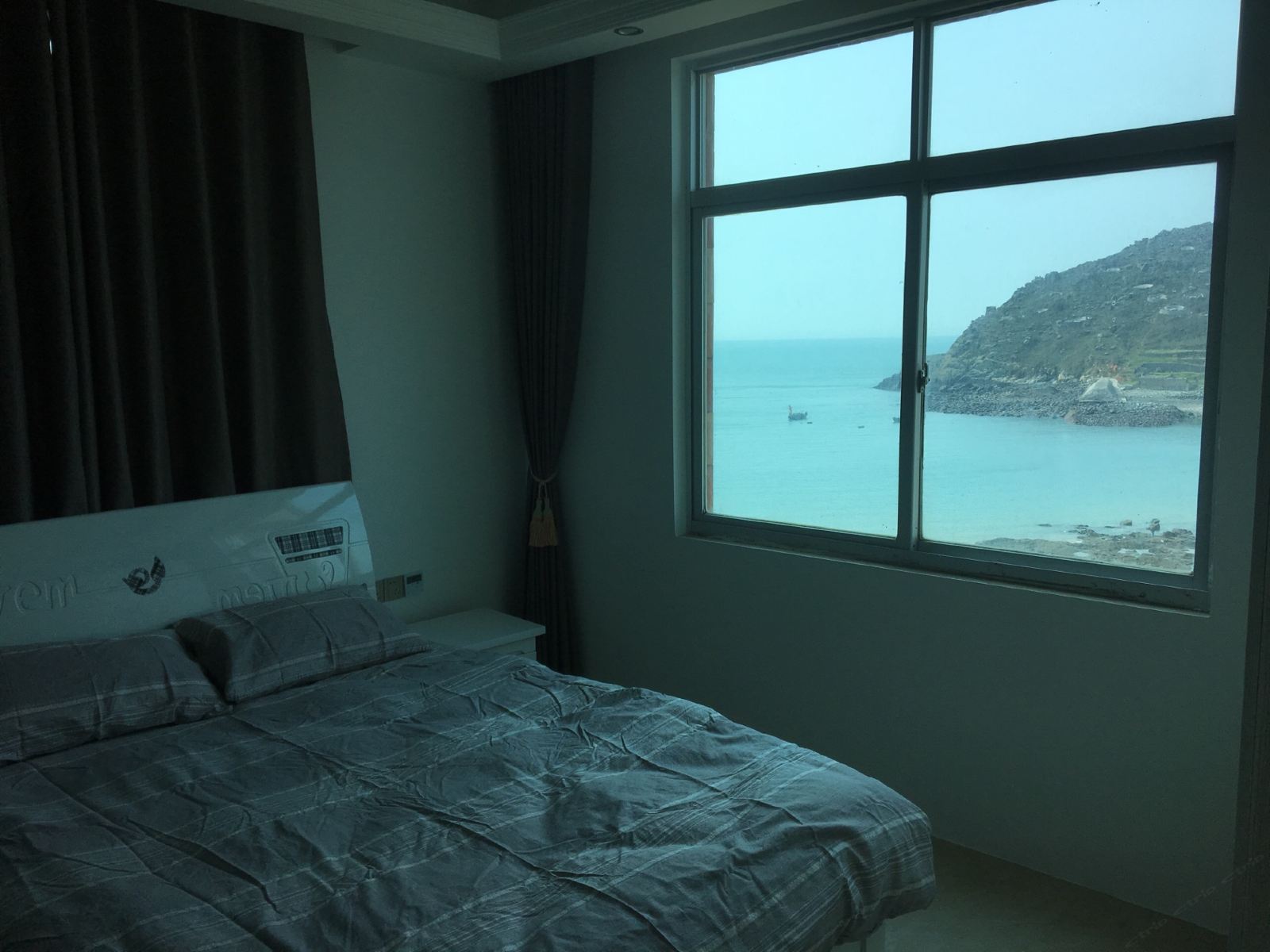 标准大床间