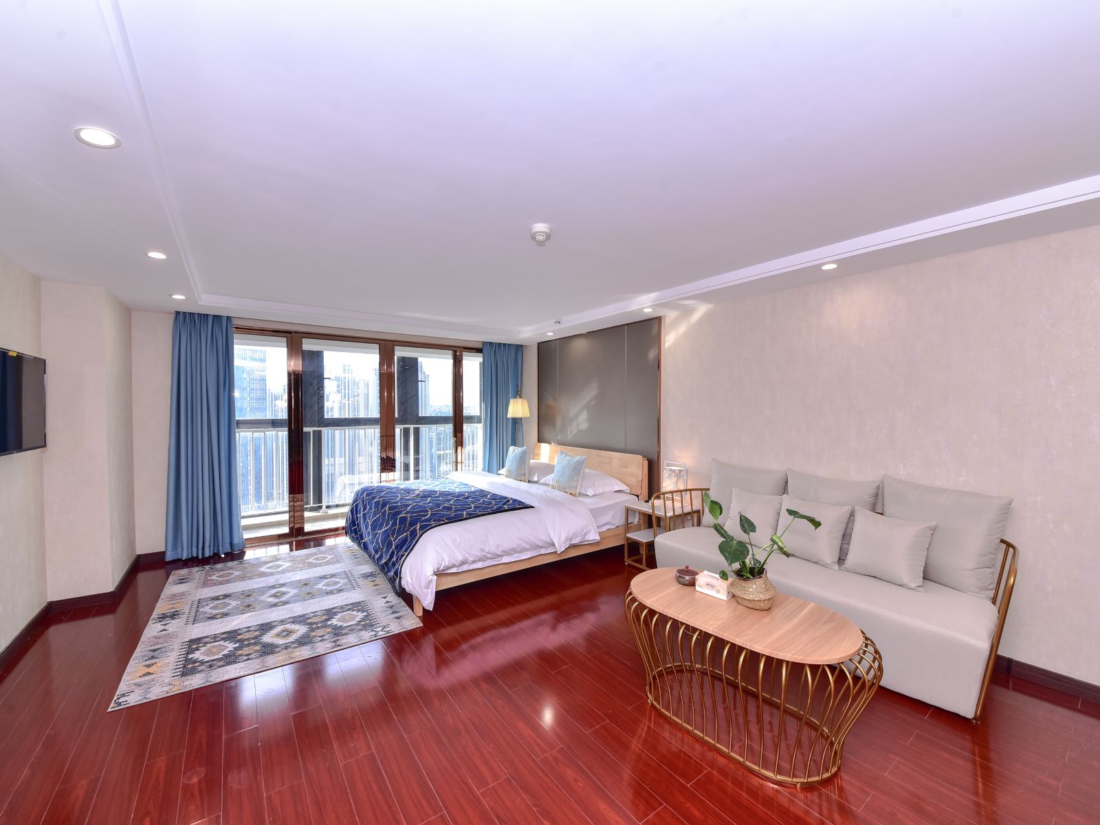 臻雅海景大床房