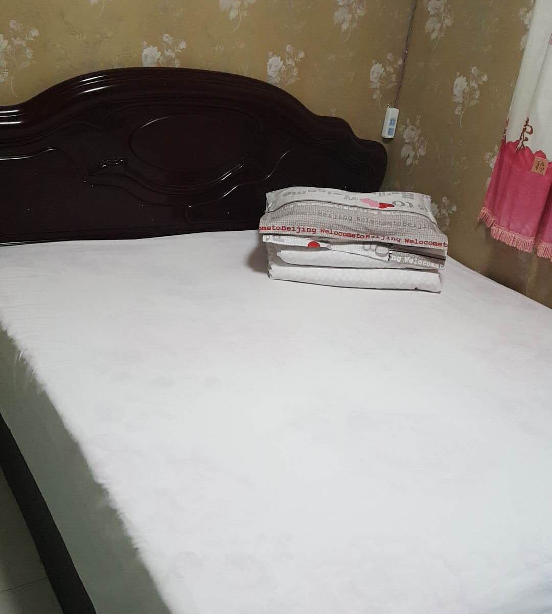 标准大床房