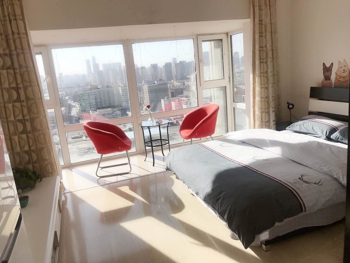 全景一室大床房