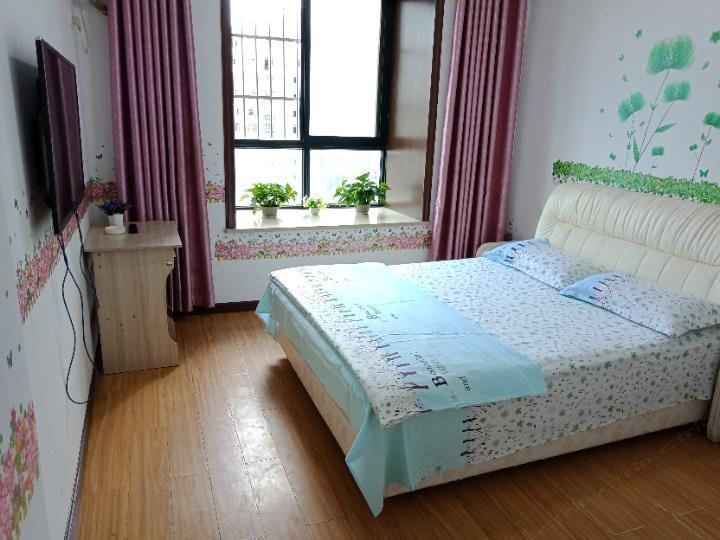 飘窗景观大床房