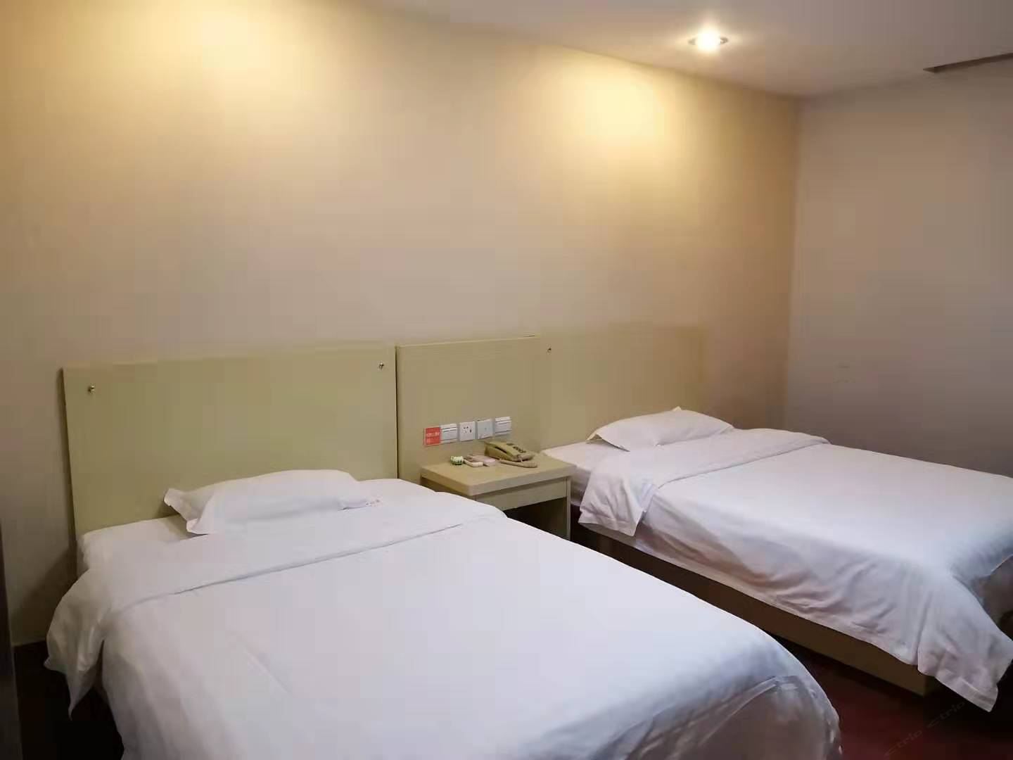 三人间
