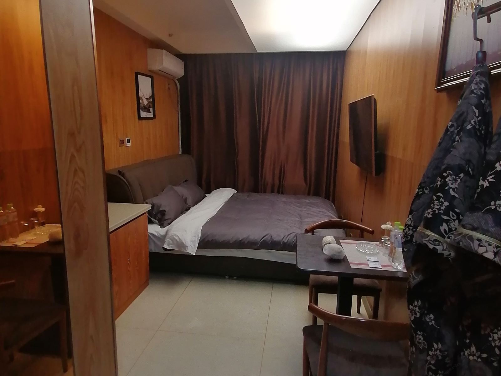 优选精致大床房