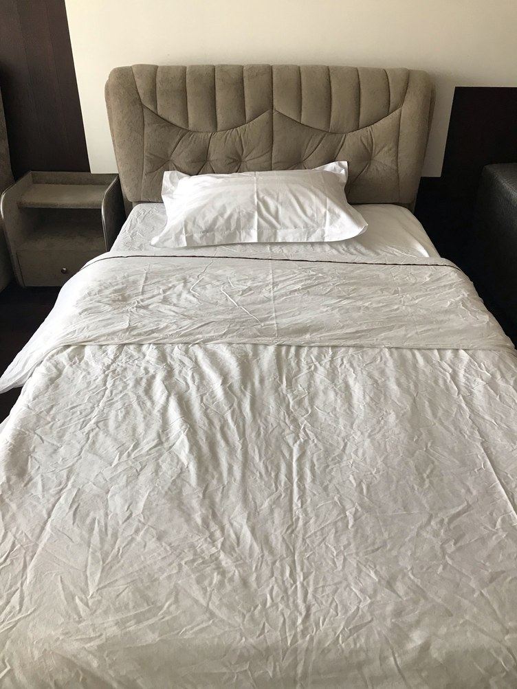 阳台一室二床房