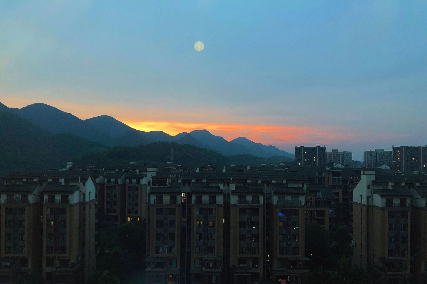 重庆文迟公寓