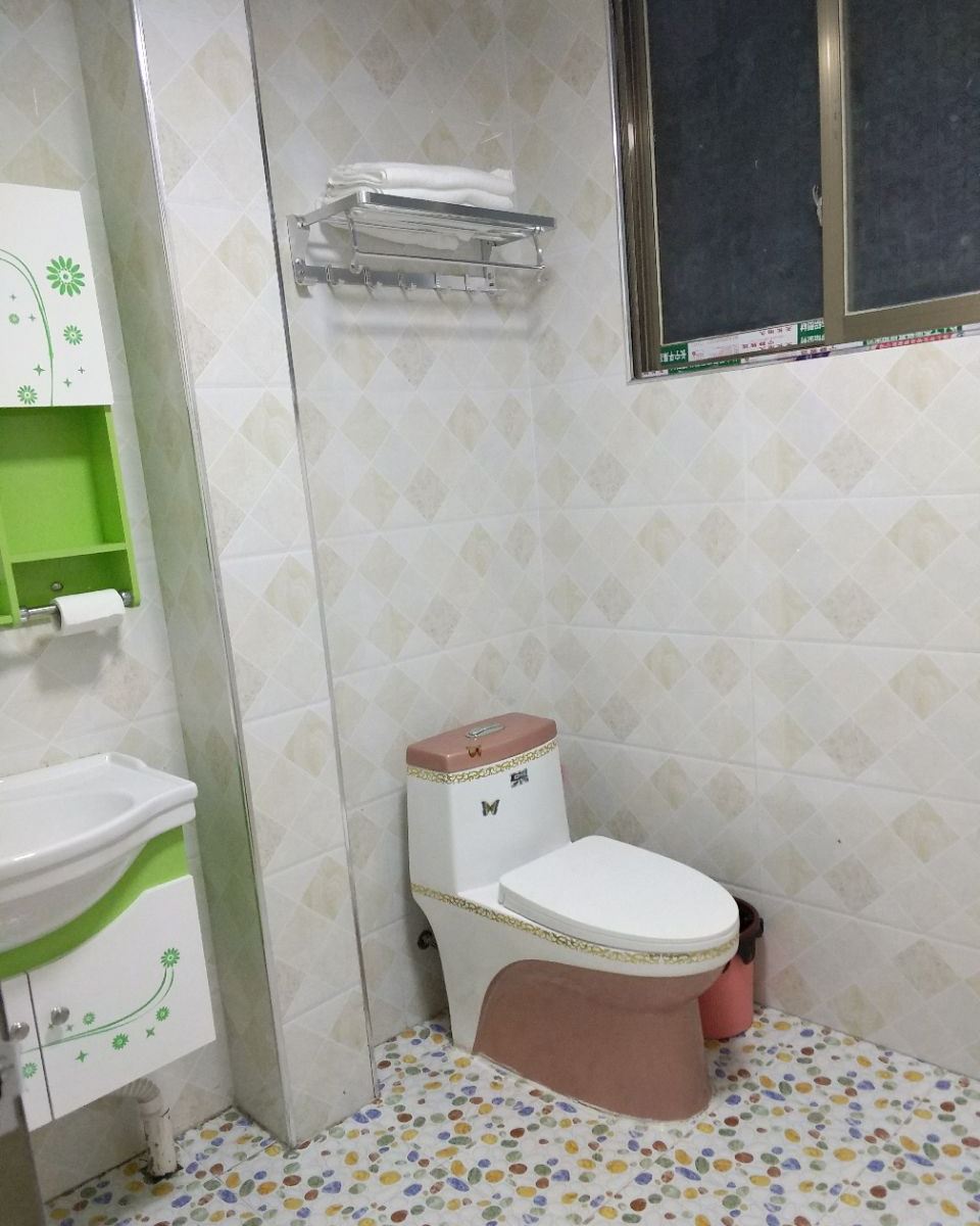 三人房