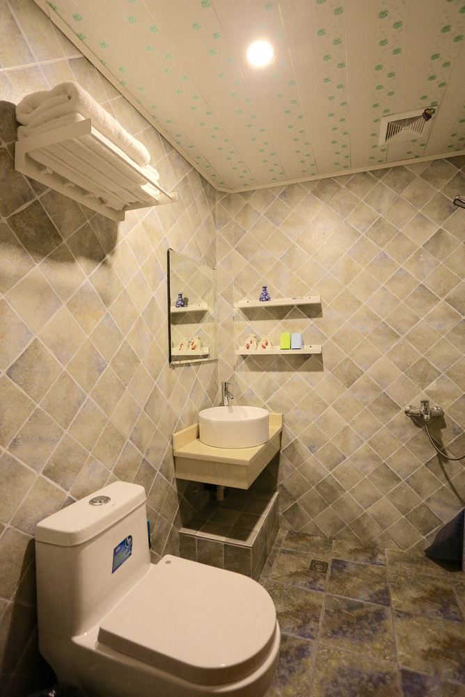 舒适温馨大床房