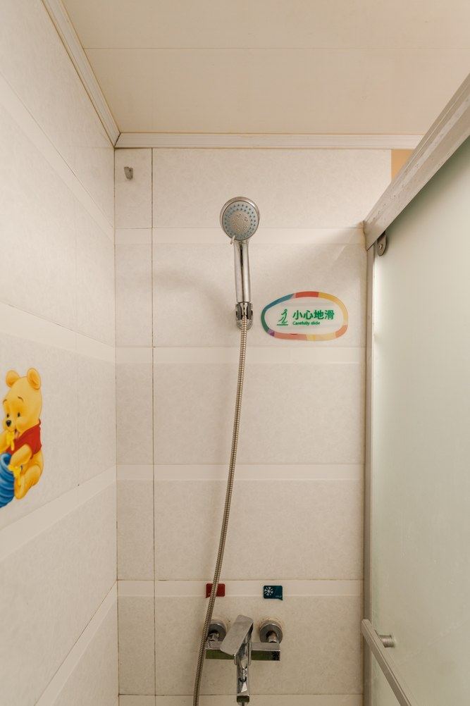 舒适大床房