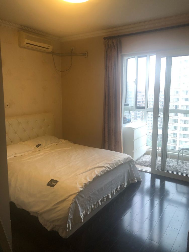 两室一厅