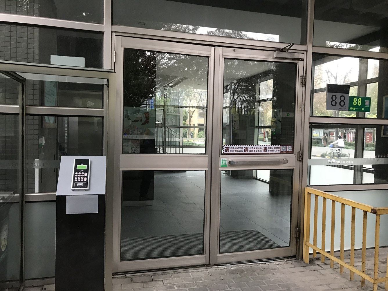 一室大床房