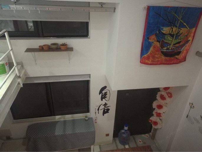 复式一室一厅套房