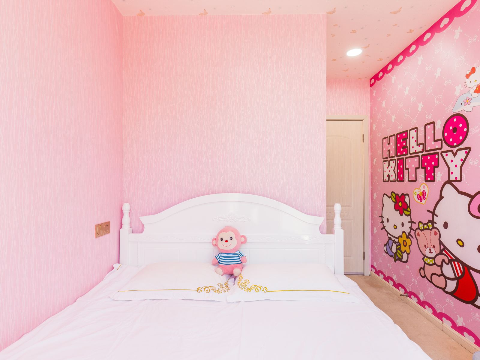HelloKitty阳光大床房