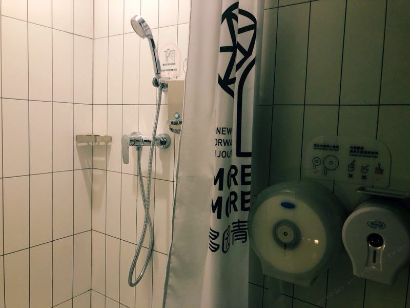四人间(床位)