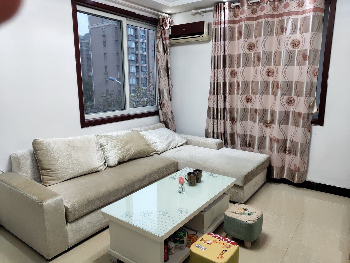 一室一厅温馨阳光小屋