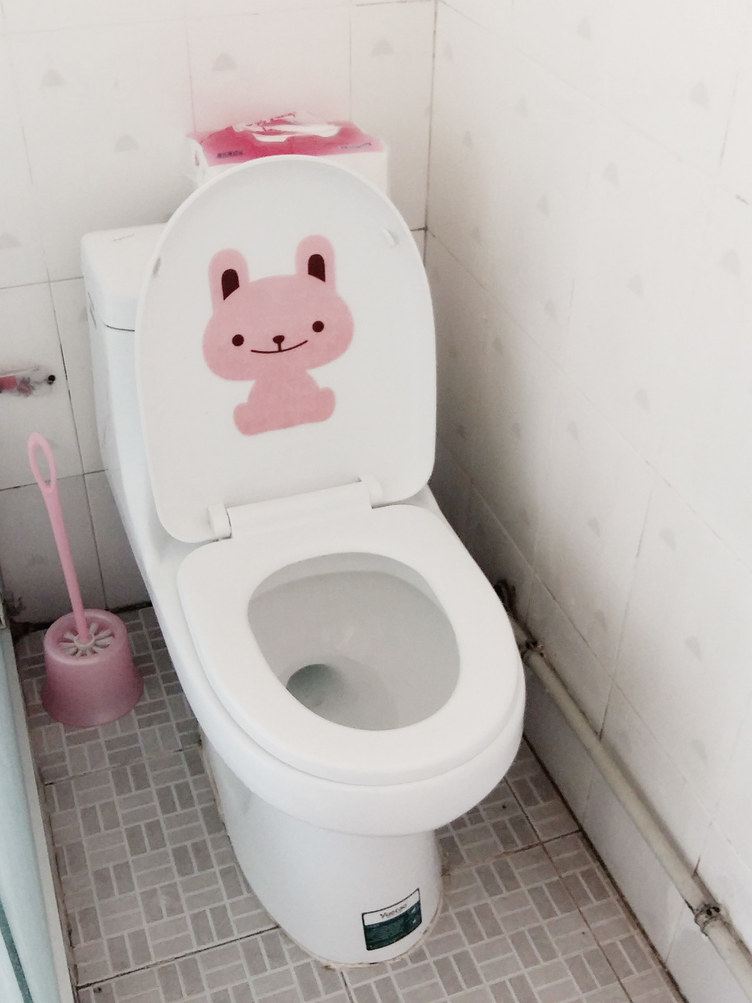 电动圆床房