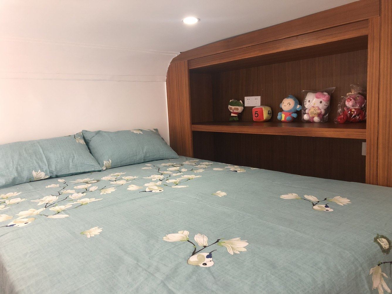 一室大床房