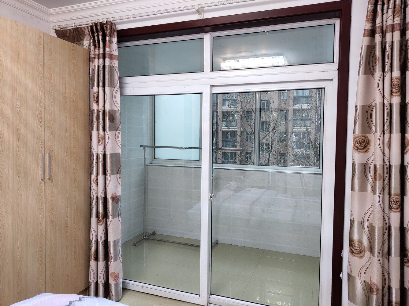 一室一厅温馨阳光小屋