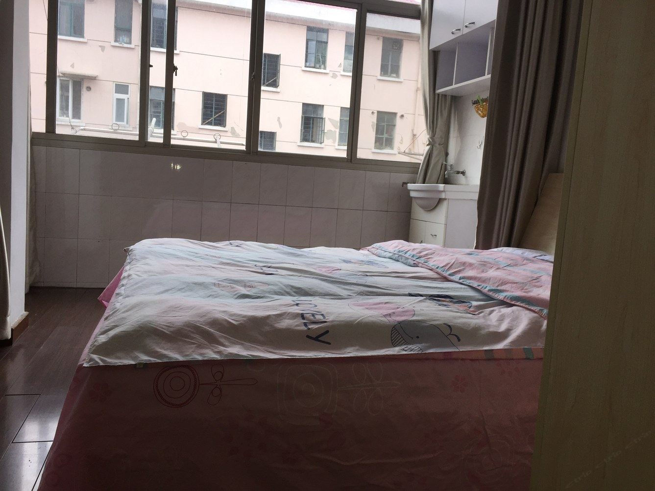 二室一厅套房