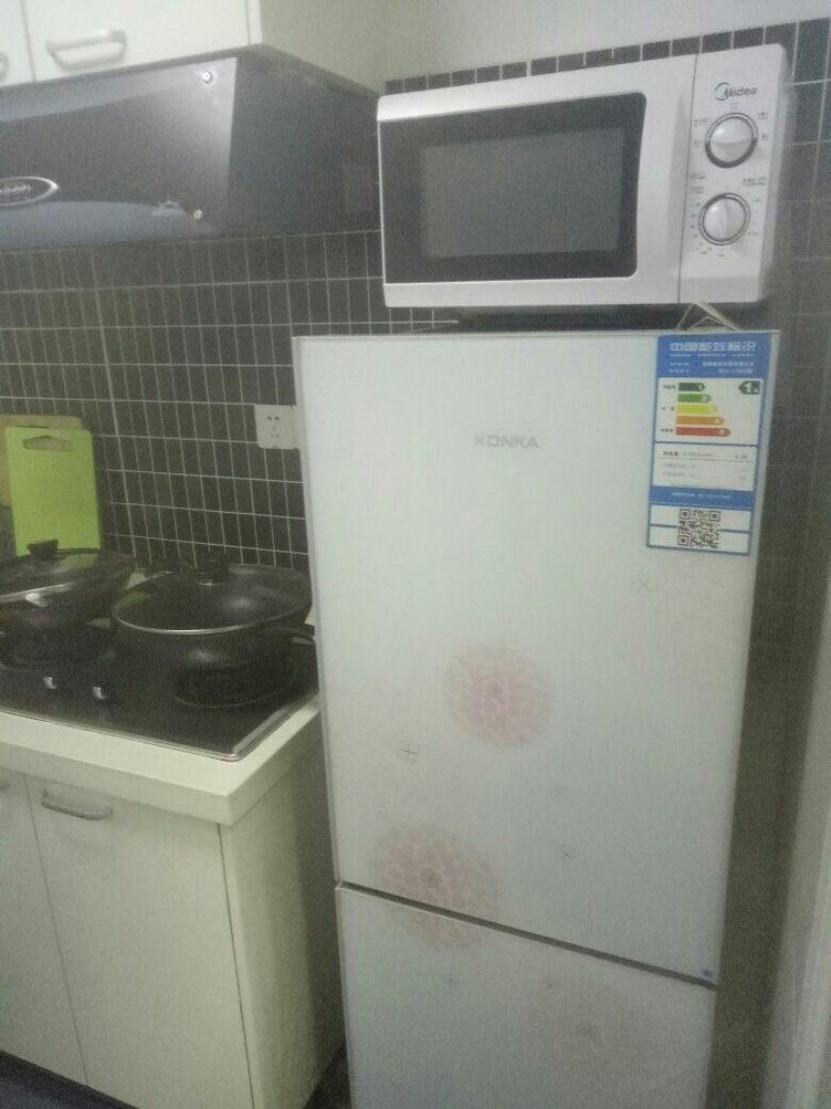 整洁一室一厅套房