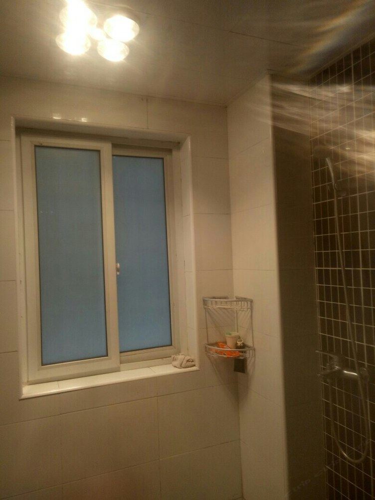 整洁一室一厅套房