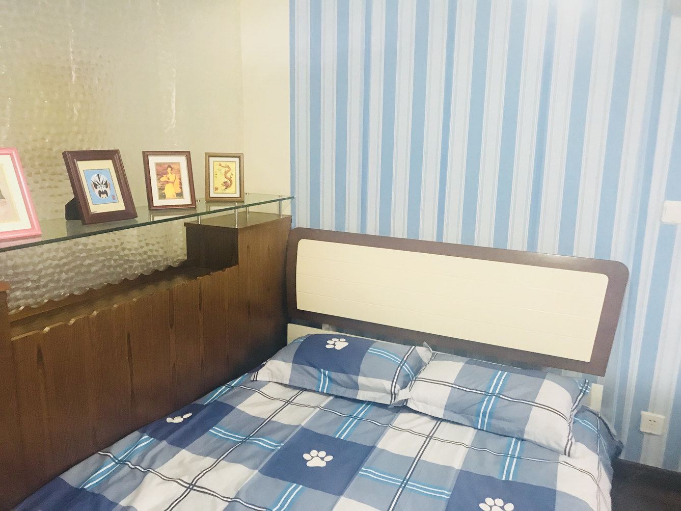 温馨一室二床房