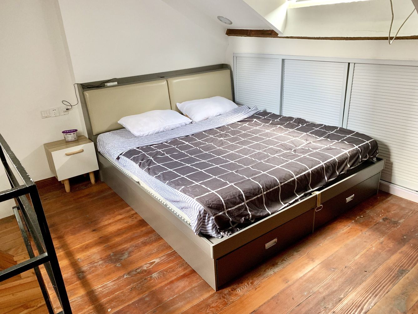 舒适loft一室一厅套房