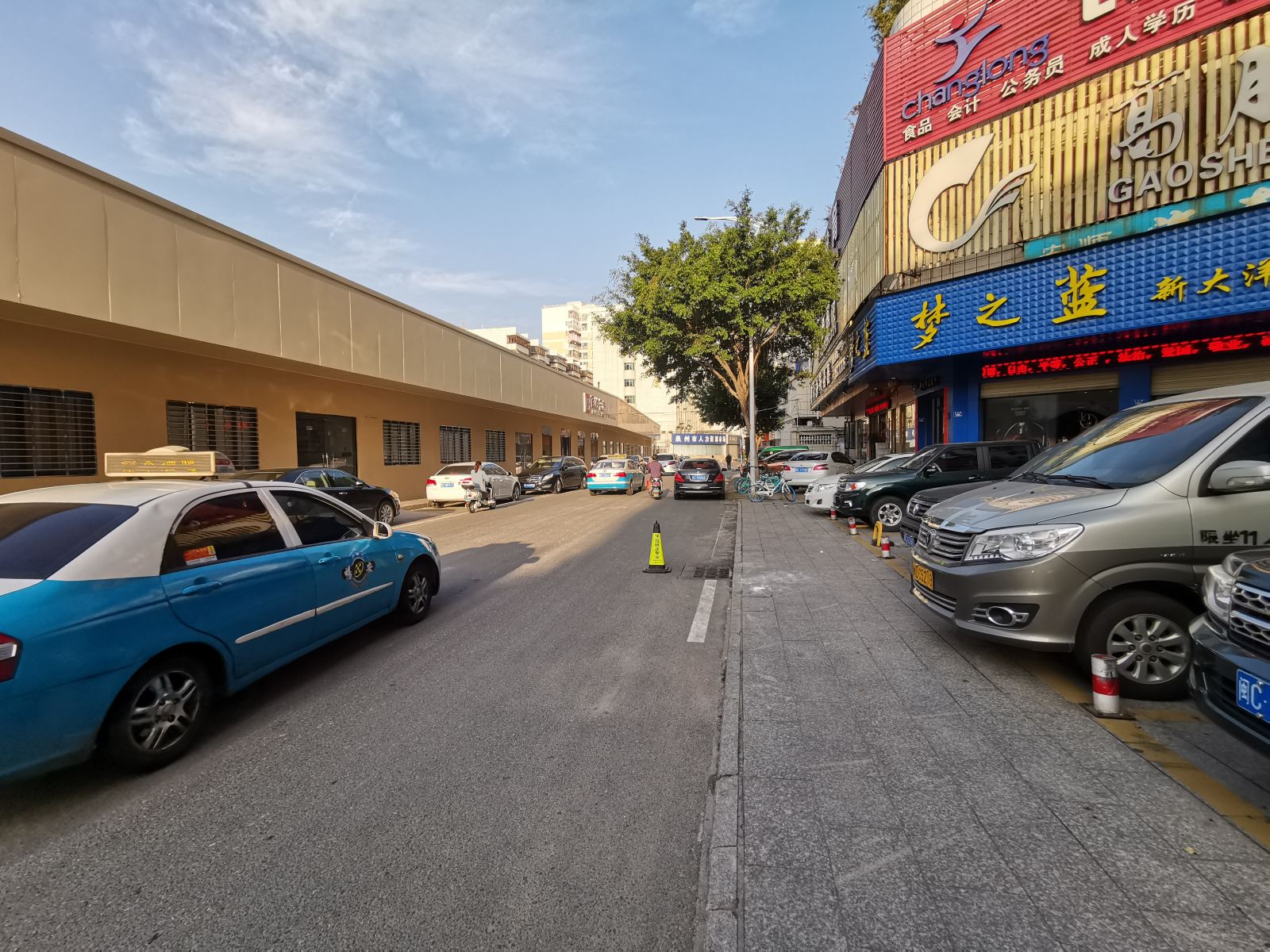 徕克生活民宿(泉州玉祥店)