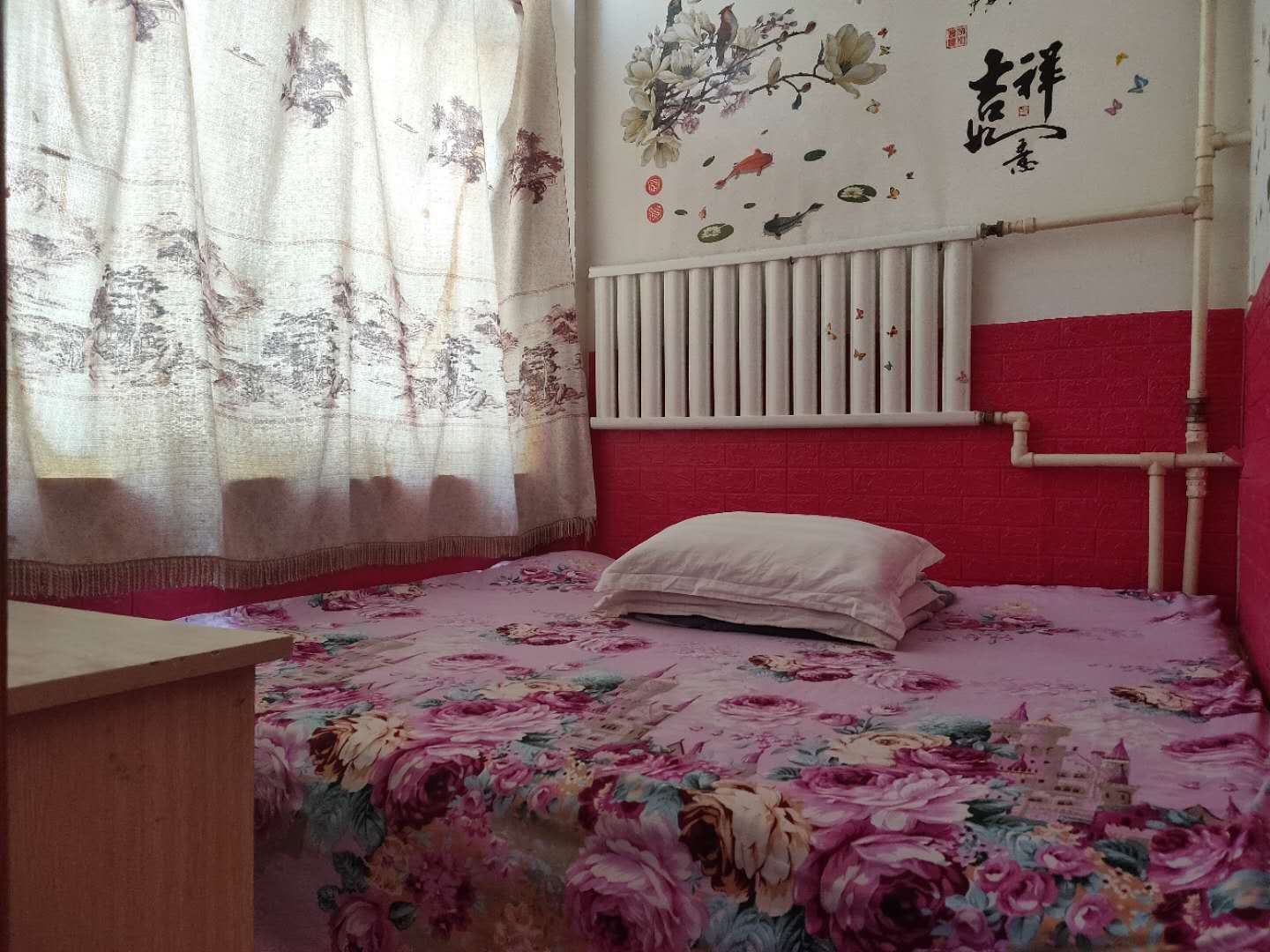 普通阳光房(公共卫浴)