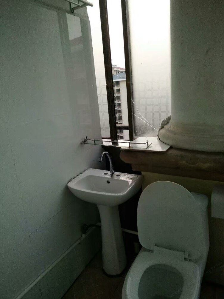 普通一室大床房