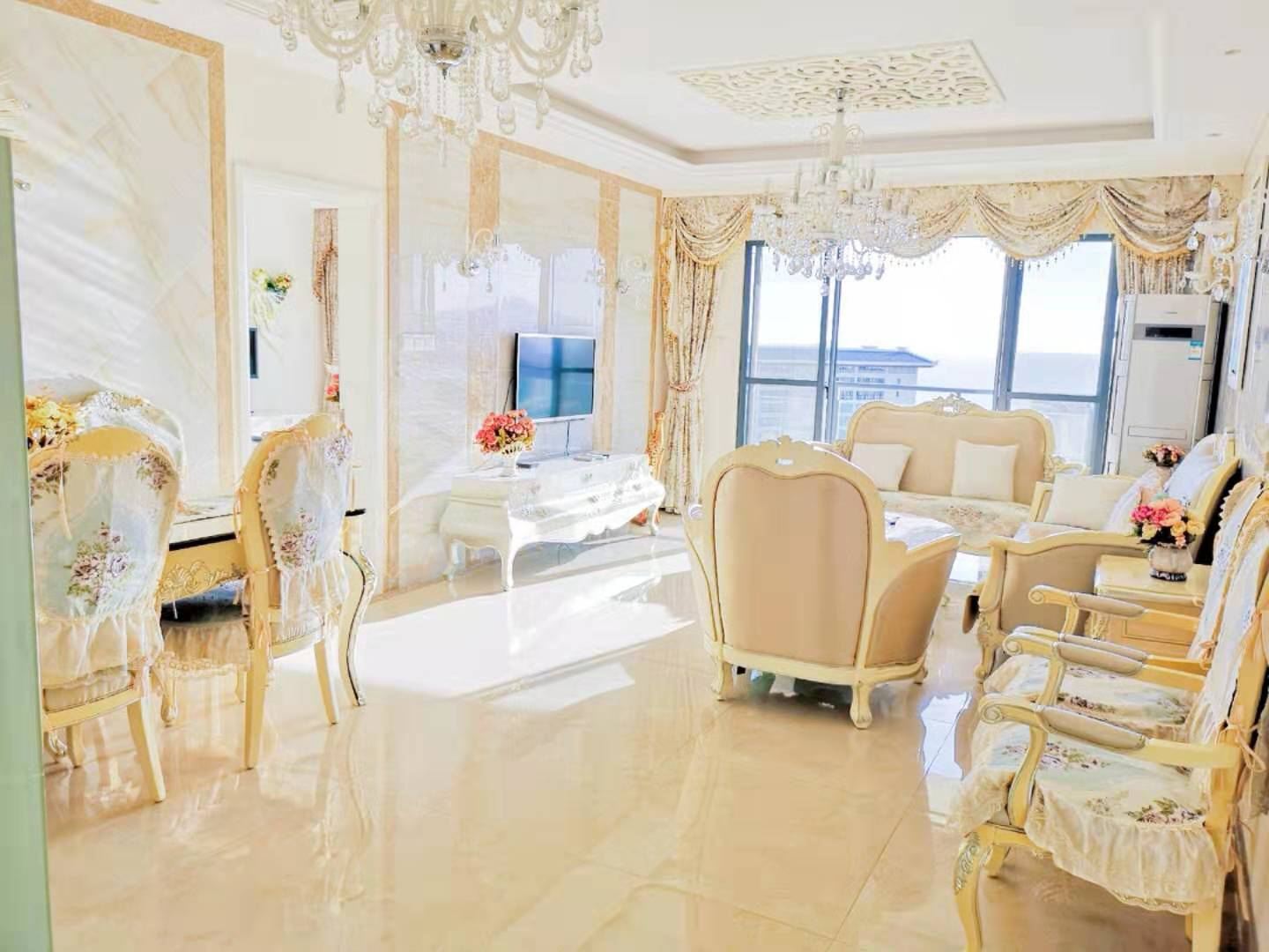 豪华海景大三居套房