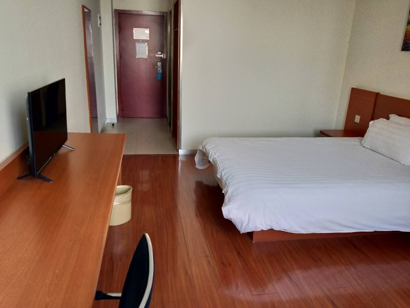 特惠大床房