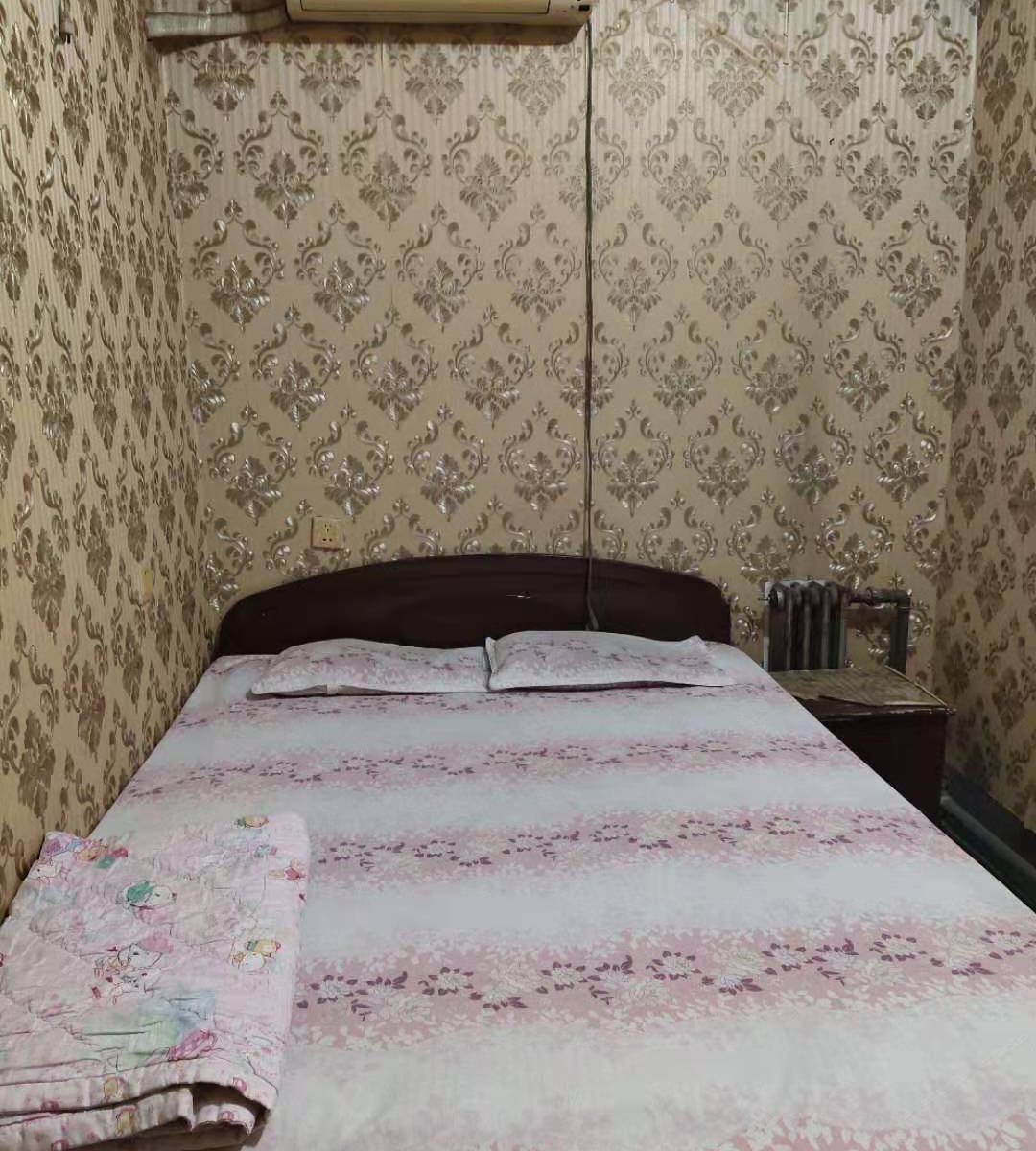 标准大床房