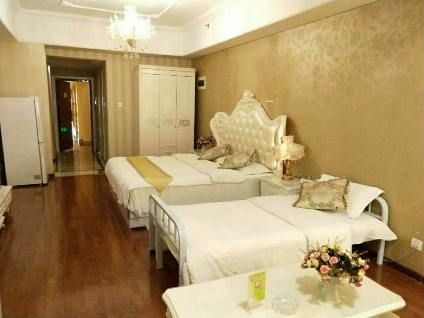 豪华家庭房