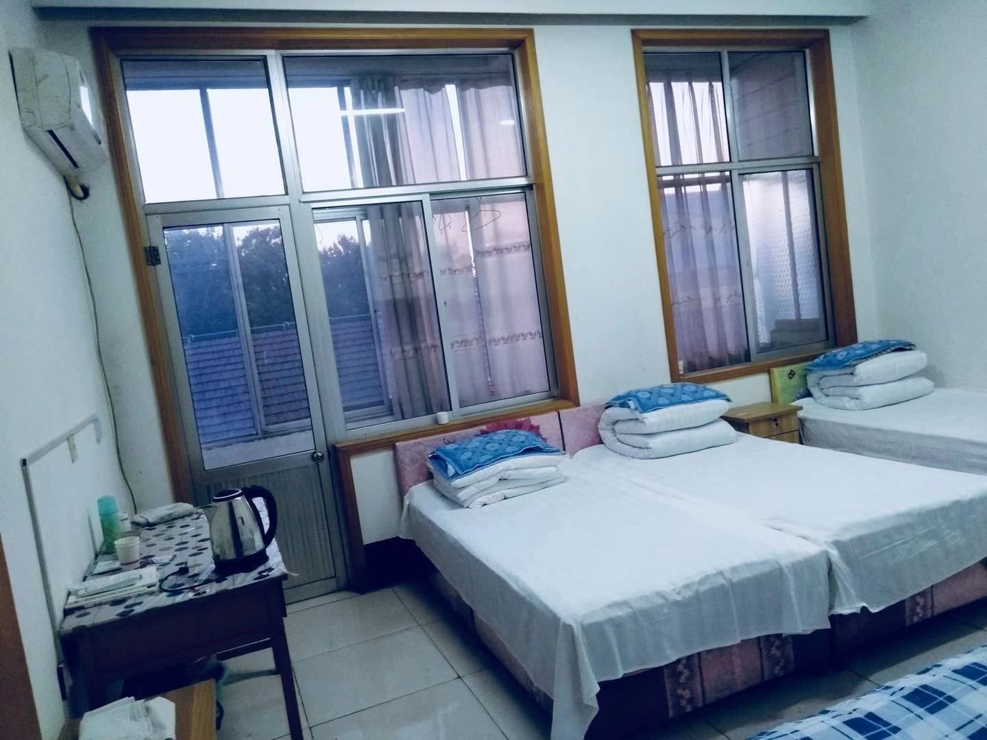 普通四人间(公共卫浴)