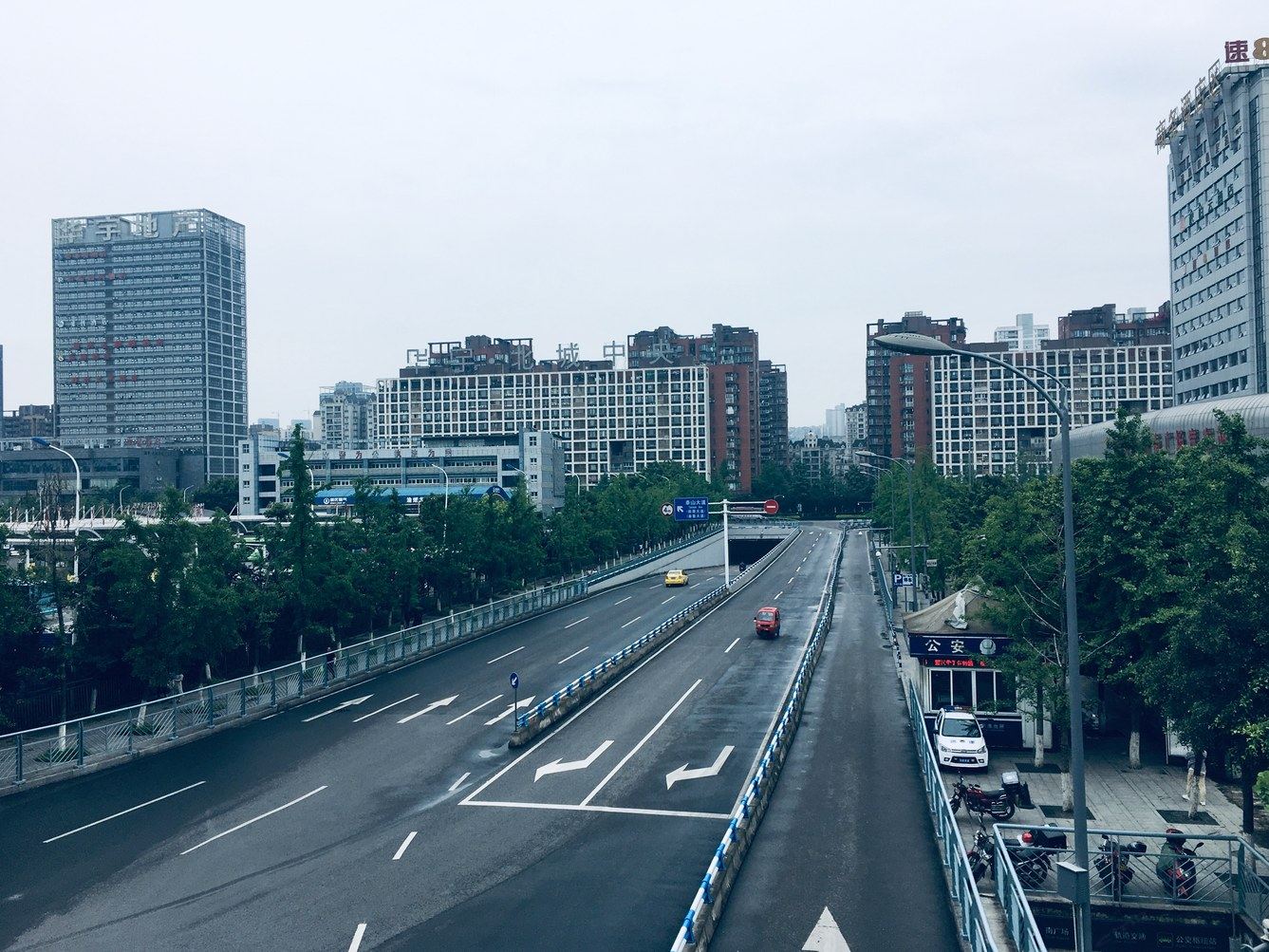 重庆雷生公寓（泰山大道分店）